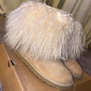Womans UGG Australia Mongolian Hair Short Cuff Boots Sand Size 6